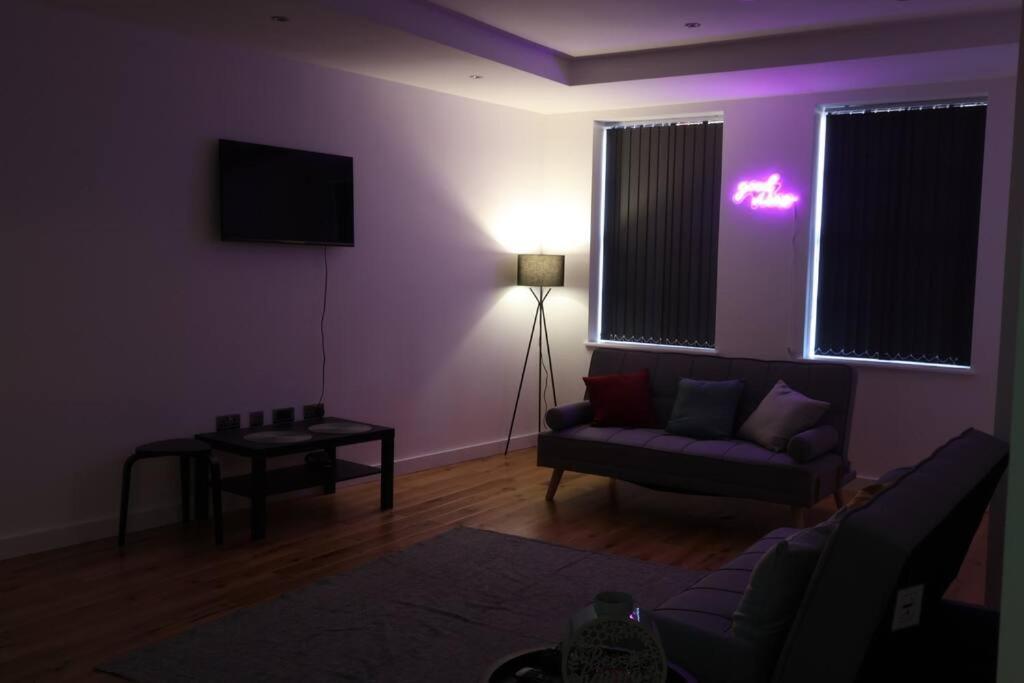 Willa Modern House In Birmingham Zewnętrze zdjęcie